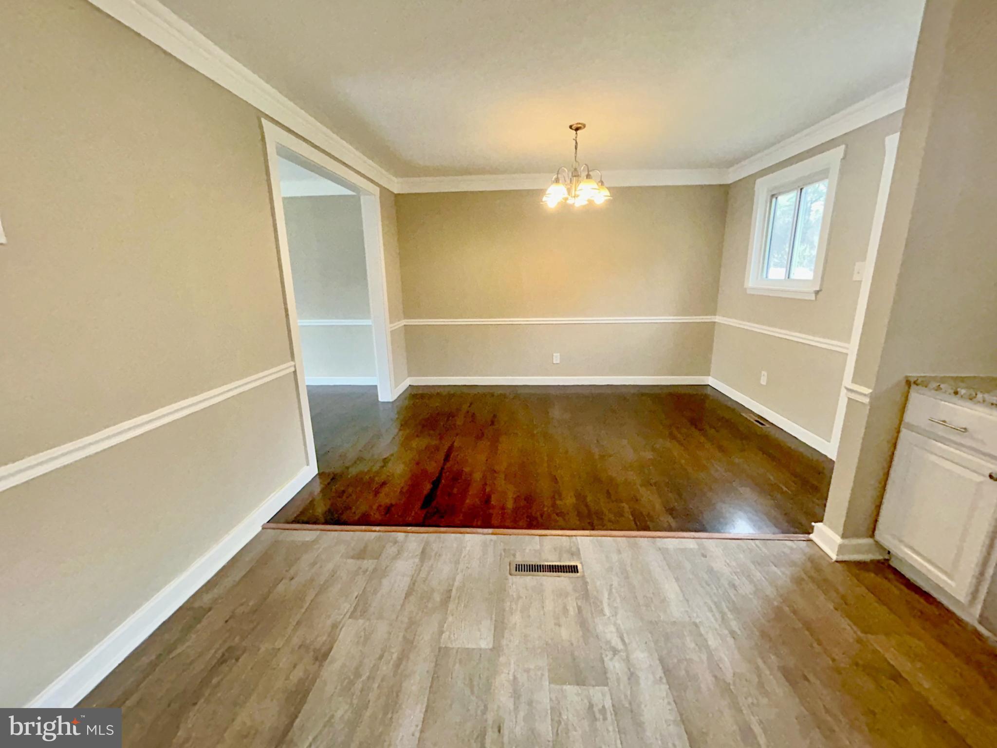 122 West Beach Road Williamstown, NJ 08094 - Photo 6 of 18 Gallery Image 6
