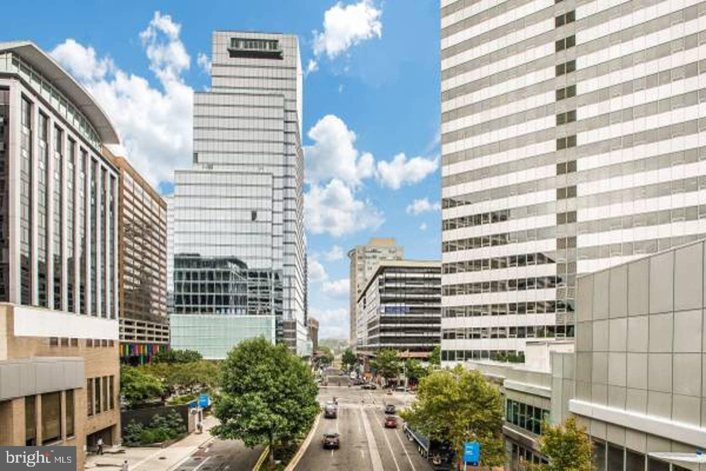 1011 Arlington Boulevard, Unit 930 Arlington, VA 22209 - Photo 42 of 42 a view of a building with balcony