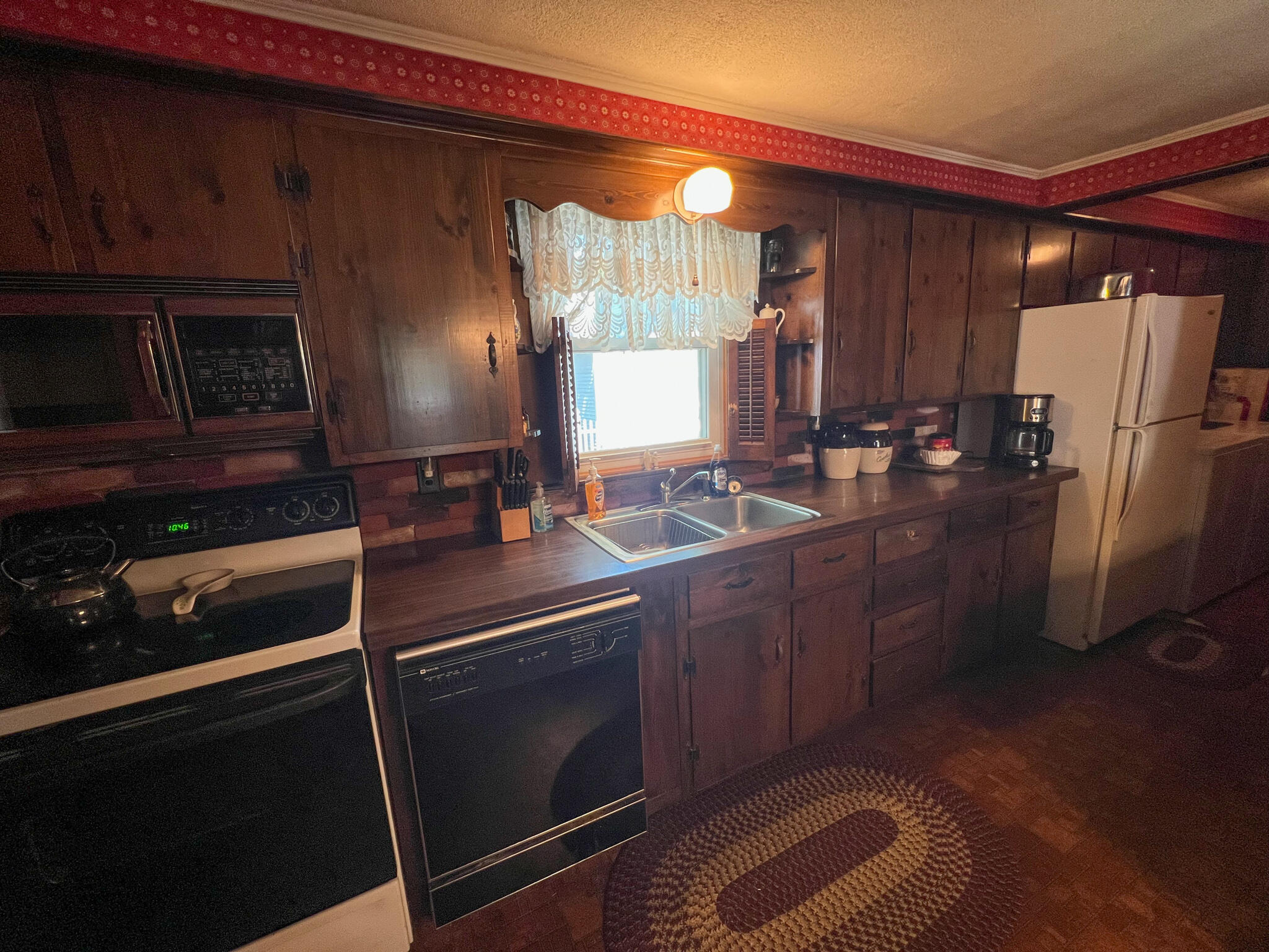 18 Pine Street Springvale, ME 04083 - Photo 21 of 48 20220819-IMG_5918