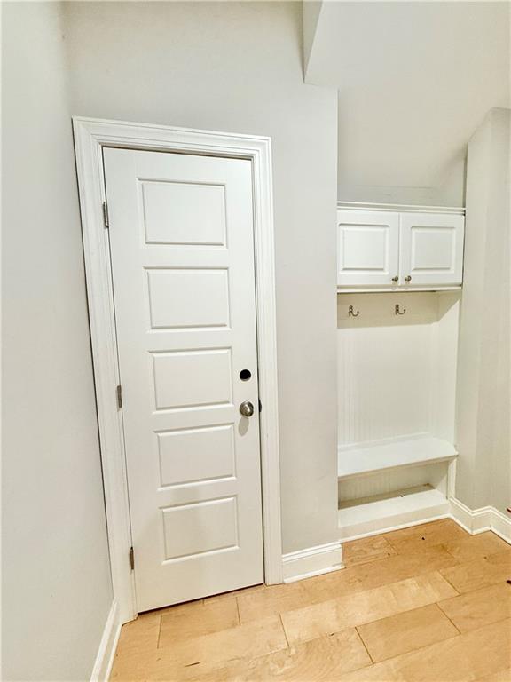 1817 Hislop Lane, Unit 7 Atlanta, GA 30345 - Photo 23 of 32 a view of an empty room