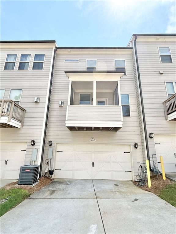 1817 Hislop Lane, Unit 7 Atlanta, GA 30345 - Photo 27 of 32 a front view of a house