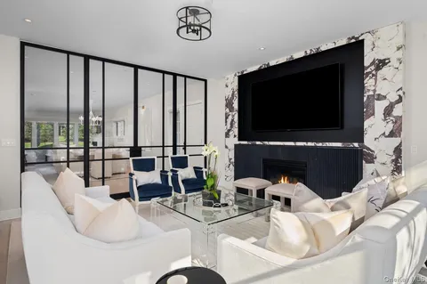 $1,900,000 | 1 Primrose Lane, Rye Brook, NY 10573