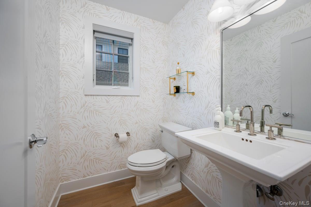 1 Primrose Lane Rye Brook, NY 10573 - Photo 17 of 42 First floor powder rooms