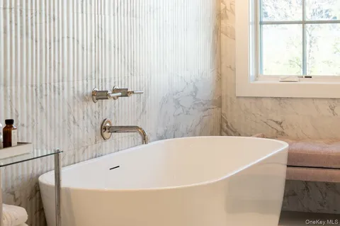 $1,900,000 | 1 Primrose Lane, Rye Brook, NY 10573