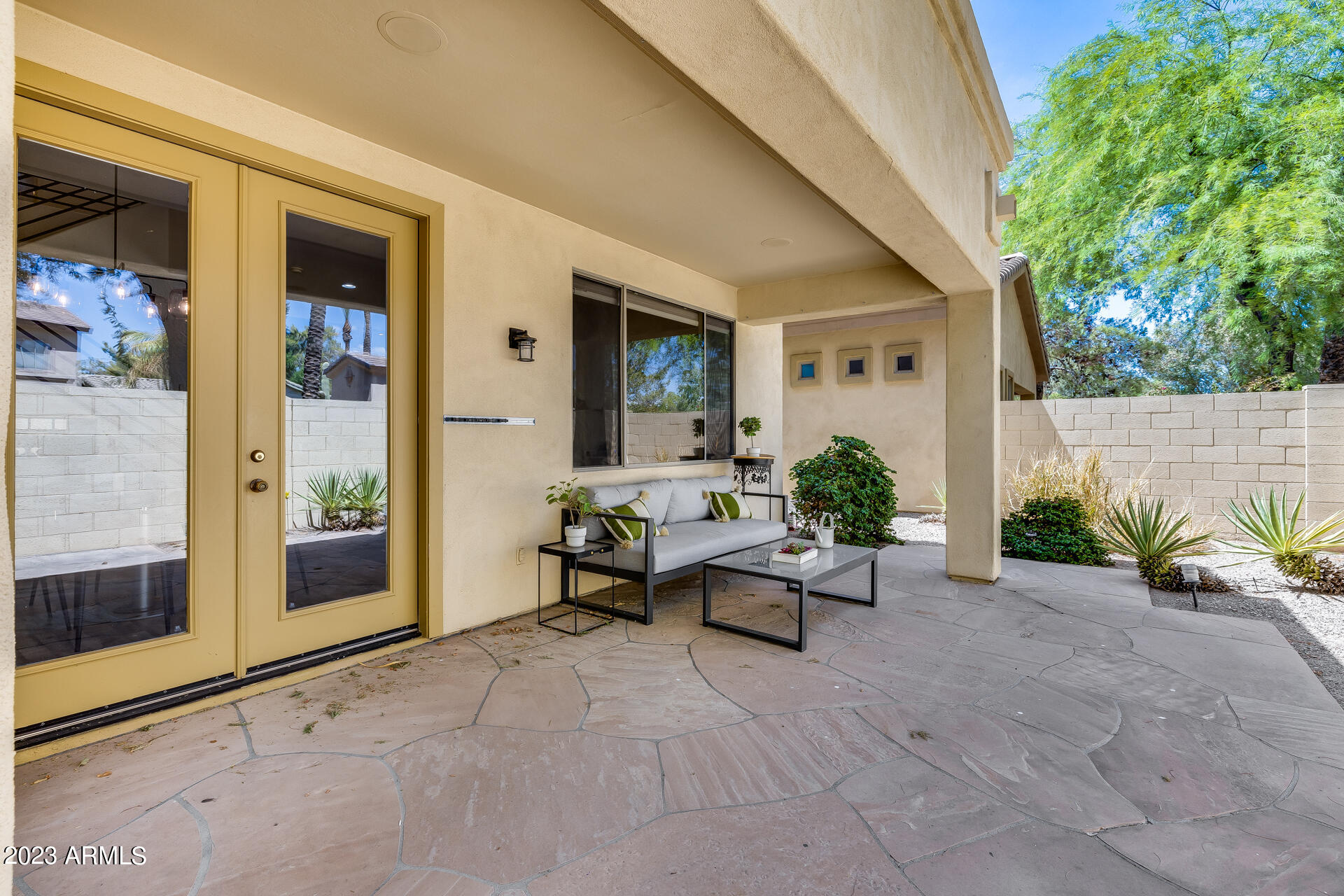2002 West Olive Way Chandler, AZ 85248 - Photo 32 of 43 43