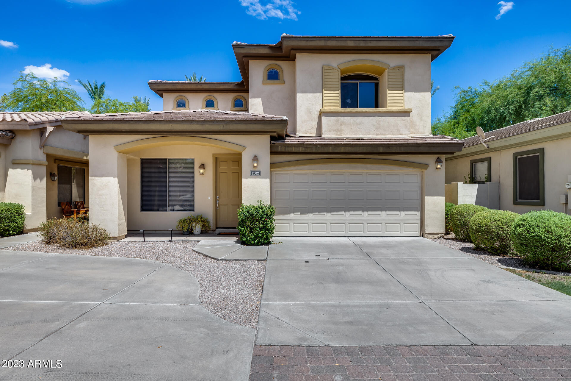 2002 West Olive Way Chandler, AZ 85248 - Photo 35 of 43 10