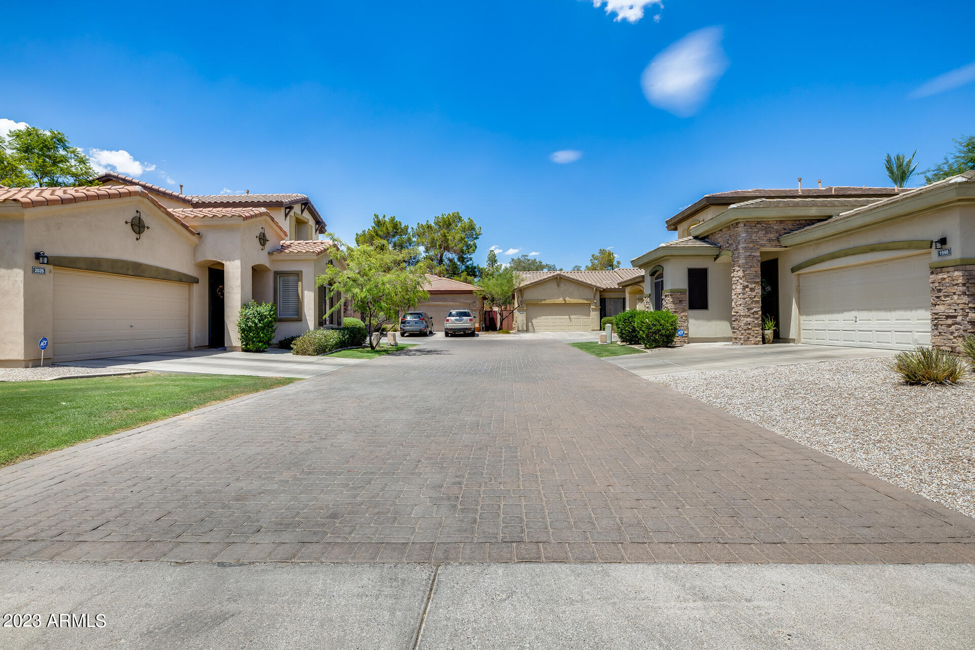 2002 West Olive Way Chandler, AZ 85248 - Photo 37 of 43 7