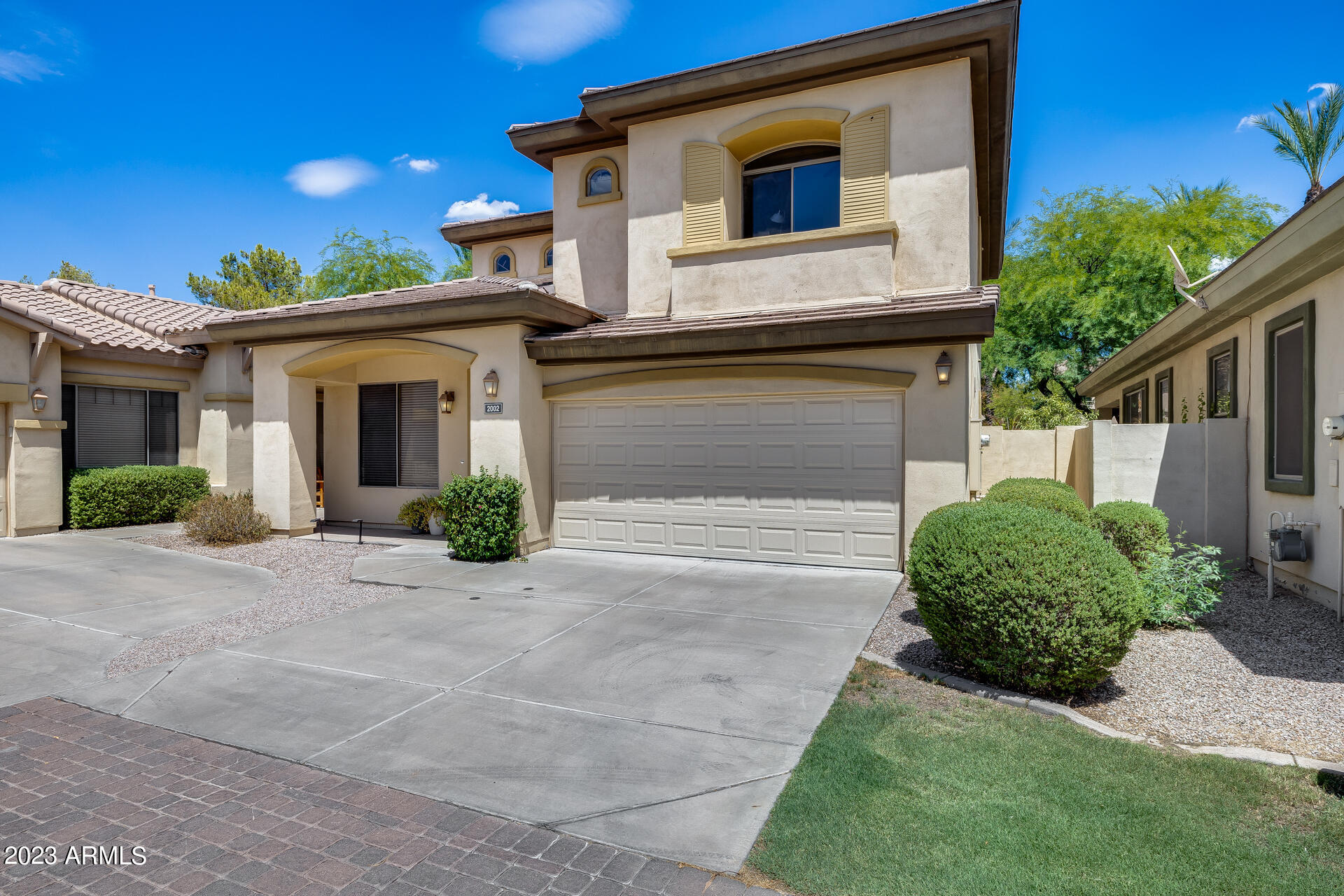 2002 West Olive Way Chandler, AZ 85248 - Photo 6 of 43 9