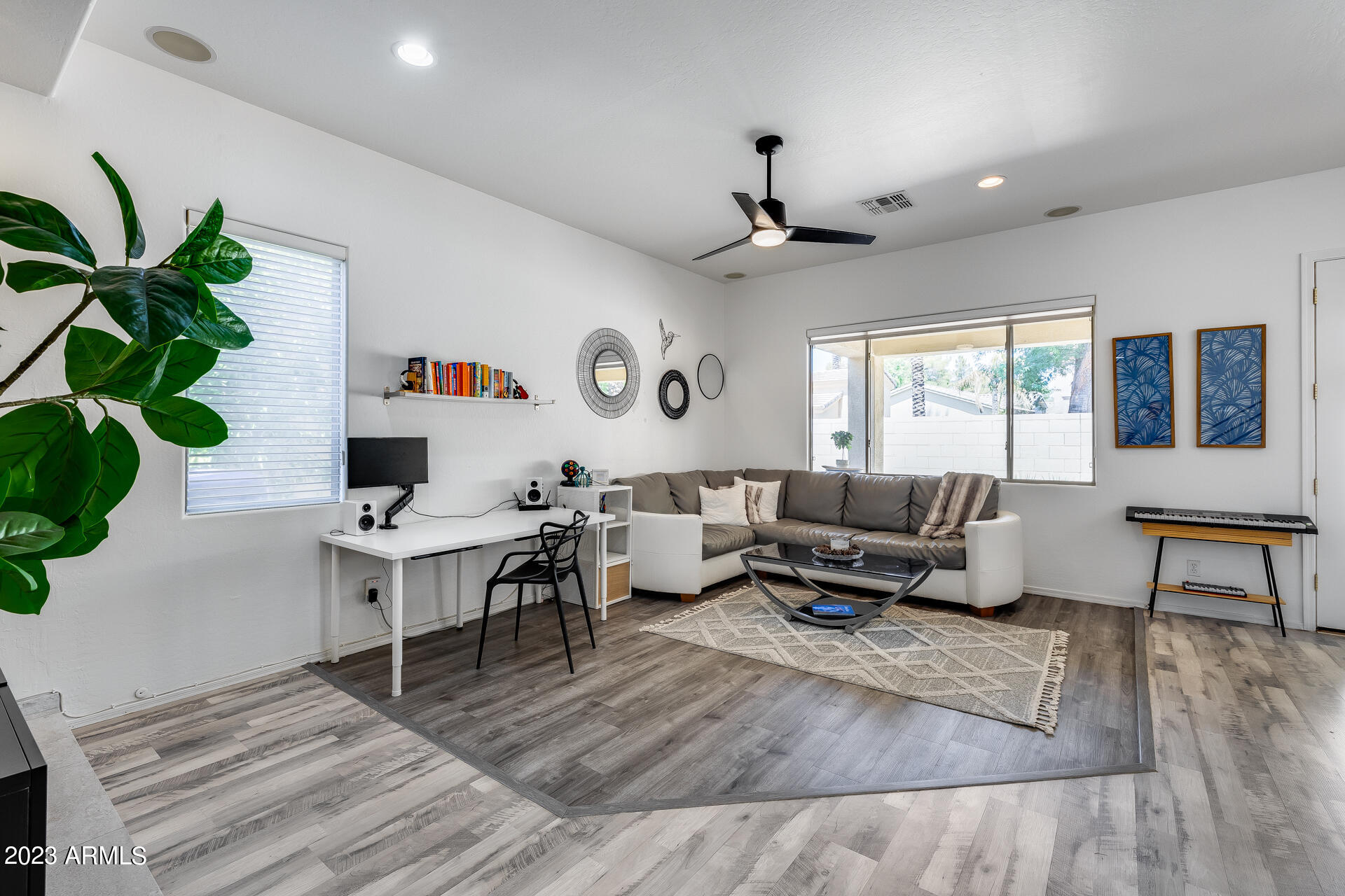 2002 West Olive Way Chandler, AZ 85248 - Photo 9 of 43 15