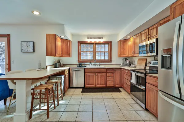 $699,900 | 300 Highway 121, Grafton, VT 05146