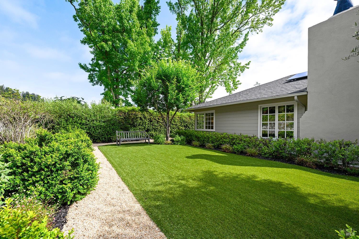 33 Rancheria Road Kentfield, CA 94904 - Photo 11 of 87