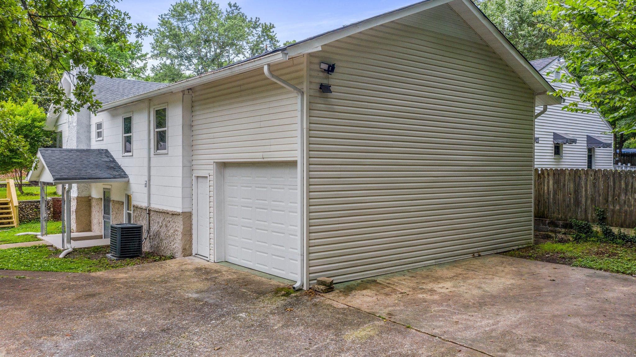 207 West Crest Road Rossville, GA 30741 - Photo 5 of 38 DJI_0543