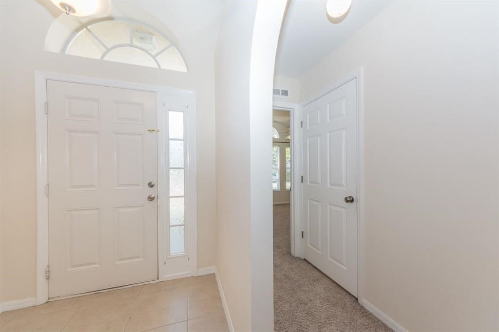 141 Morgan Circle Sebastian, FL 32958 - Photo 5 of 33