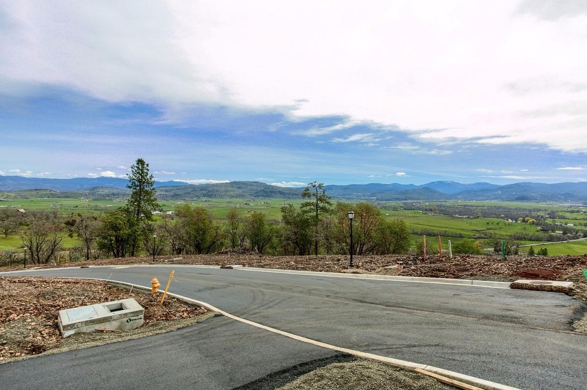 2101 Riley Road Eagle Point, OR 97524 - Photo 9 of 12 Additional Photo