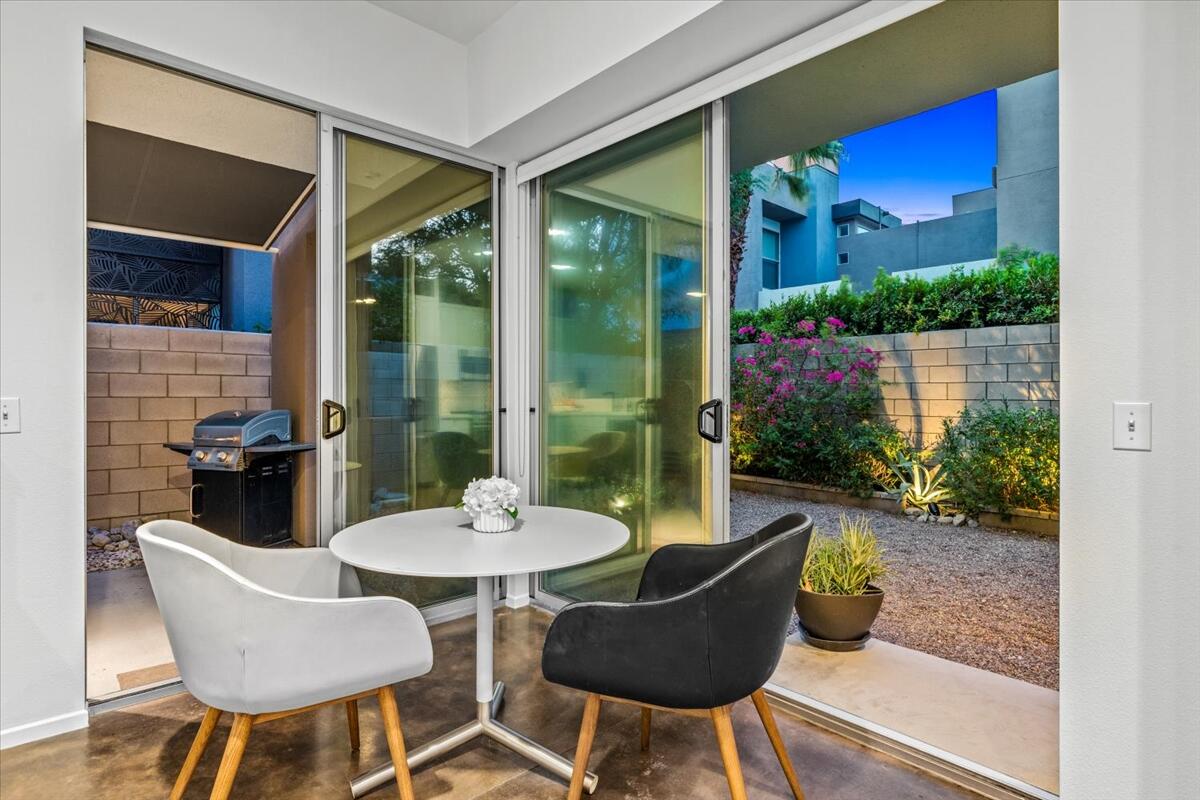 222 Breeze Loop Palm Springs, CA 92262 - Photo 13 of 42 43-222 Breeze Loop-44