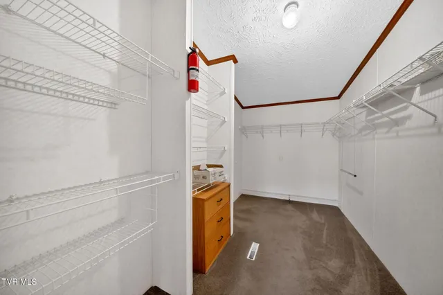 $725,000 | 384 Sugar Pine Lane, Gate City, VA 24251