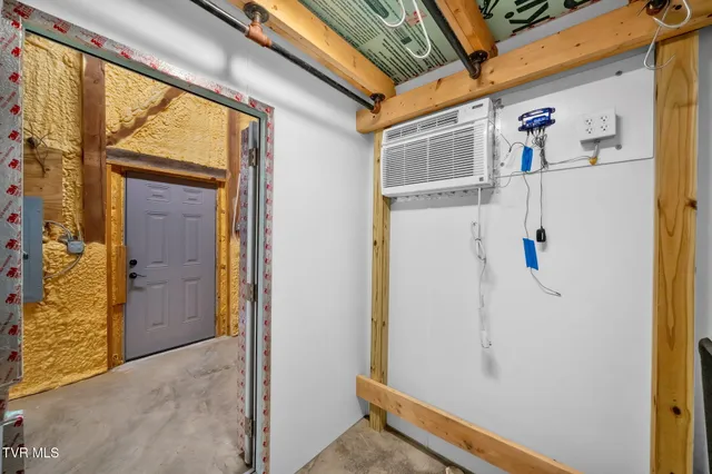 $725,000 | 384 Sugar Pine Lane, Gate City, VA 24251