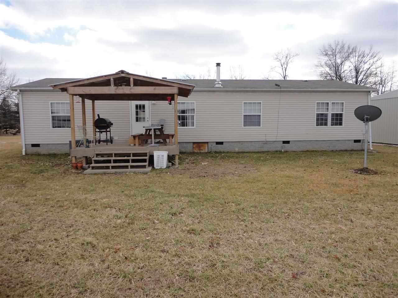 3900 Gentry Road Boonville, IN 47601 - Photo 5 of 19