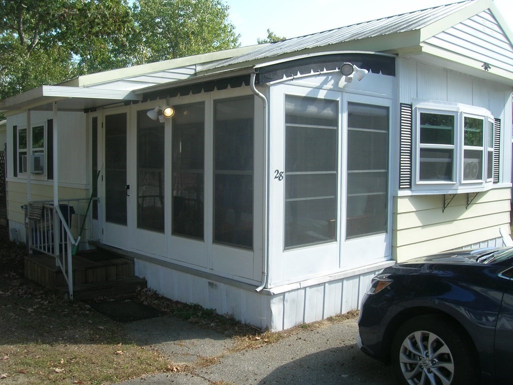 28 Windswept Road Wareham, MA 02576 - Photo 2 of 25 Gallery Image 2