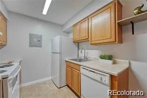 $1,650 | 381 South Ames Street, Unit A206, Lakewood, CO 80226