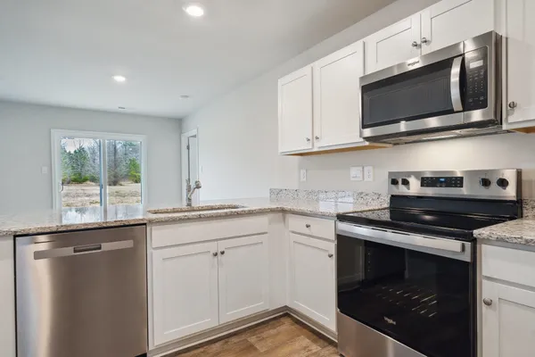 $349,990 | 105 Fieldcrest Lane, Staunton, VA 24401