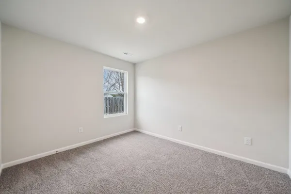 $349,990 | 105 Fieldcrest Lane, Staunton, VA 24401