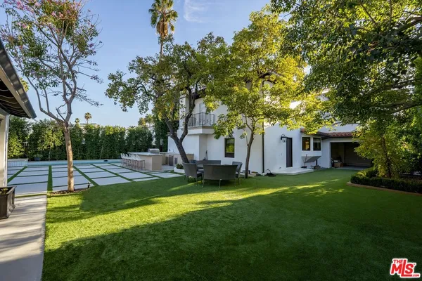 $35,000 | 520 North Bedford Drive, Beverly Hills, CA 90210