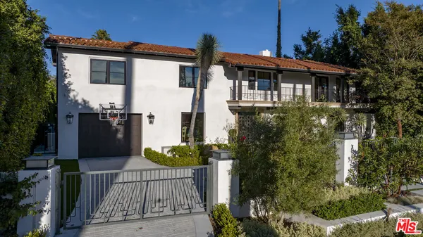 $35,000 | 520 North Bedford Drive, Beverly Hills, CA 90210
