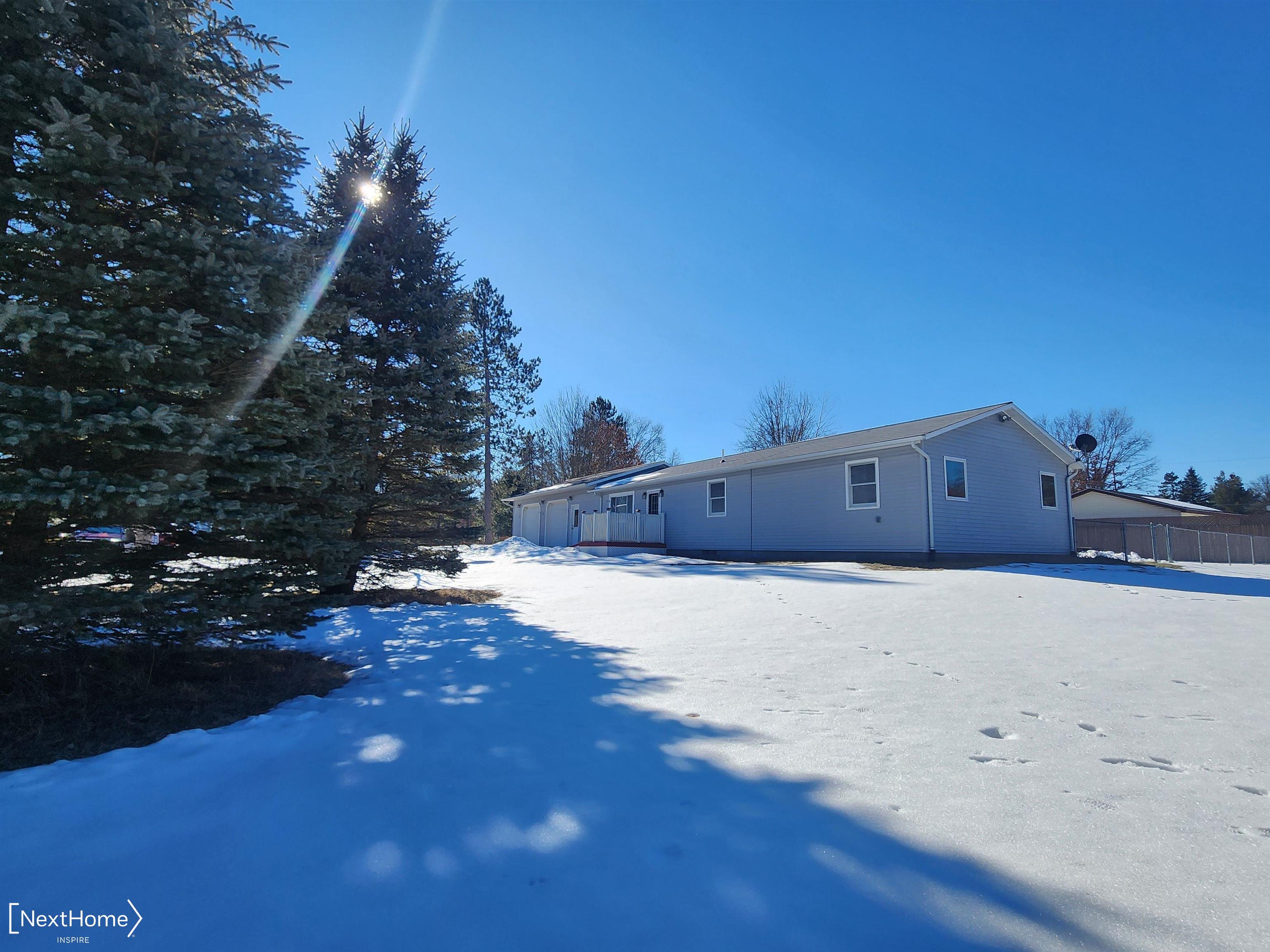10414 Eve Road St. Helen, MI 48656 - Photo 47 of 52 50131504-1523ae2e-e143-425a-97d3-6eaf21f37ec5.JPG
