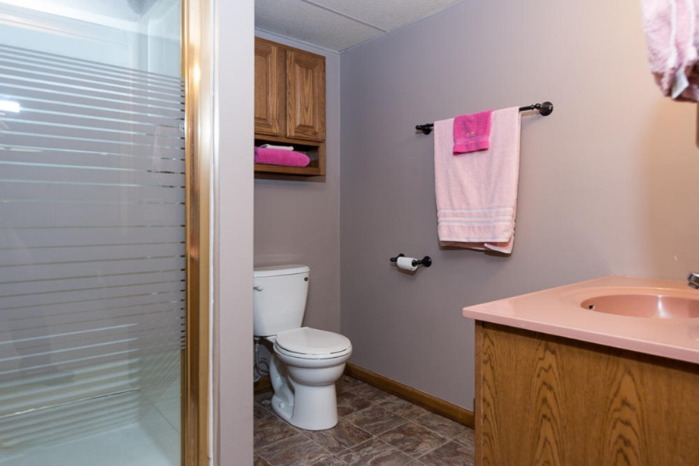 1721 Stone Mill Road Kalamazoo, MI 49006 - Photo 23 of 41 1721StoneMill-24