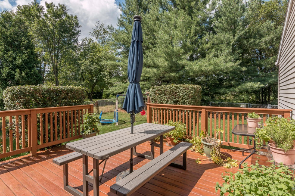 1721 Stone Mill Road Kalamazoo, MI 49006 - Photo 29 of 41 1721StoneMill-34