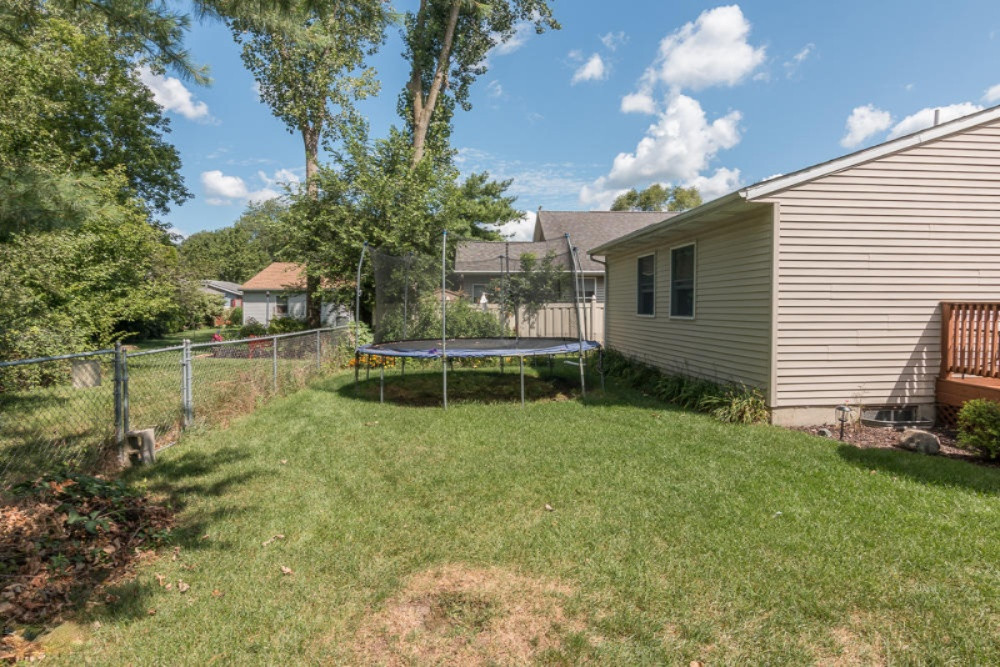 1721 Stone Mill Road Kalamazoo, MI 49006 - Photo 32 of 41 1721StoneMill-38