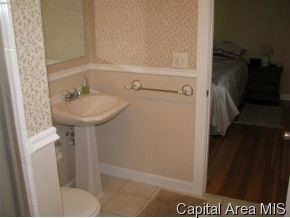 308 Cartwright Drive Springfield, IL 62702 - Photo 5 of 12