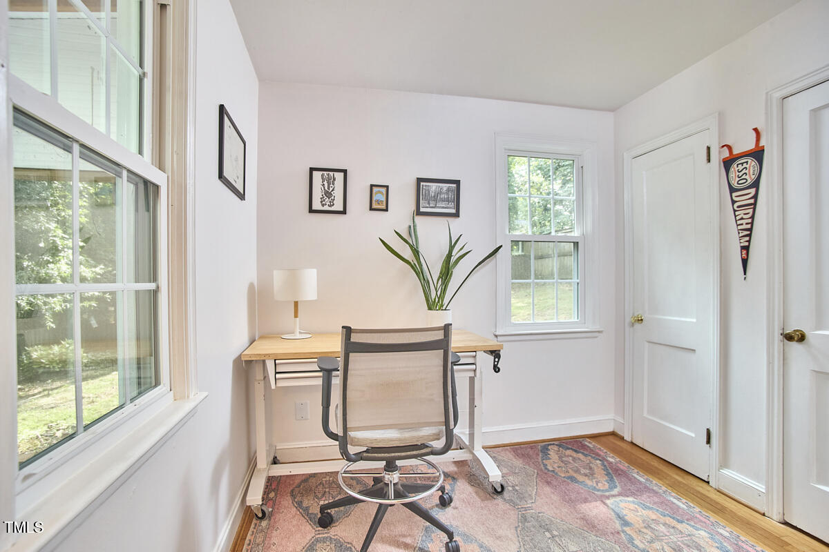 1516 Edgevale Road Durham, NC 27701 - Photo 27 of 42 20