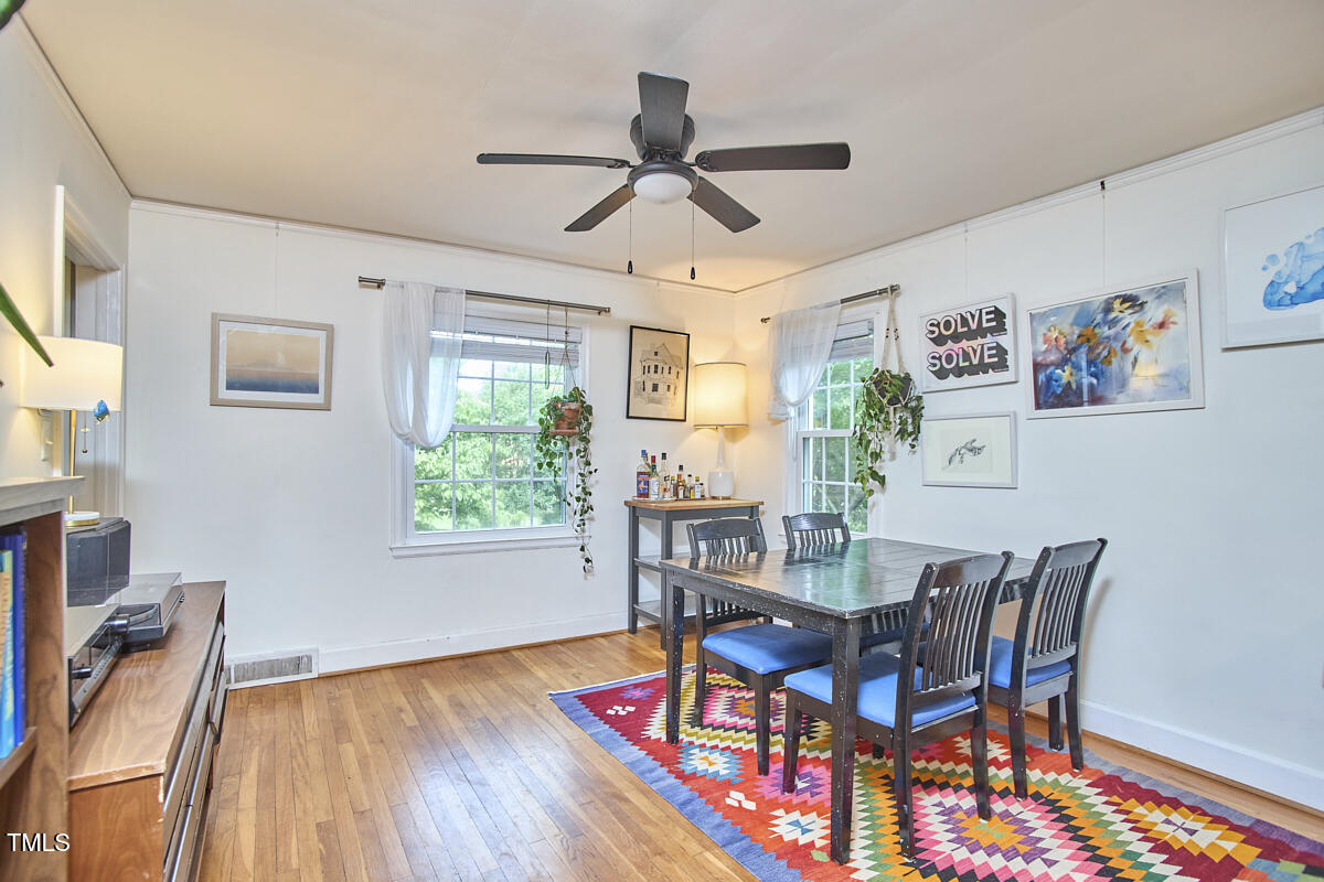 1516 Edgevale Road Durham, NC 27701 - Photo 9 of 42 07