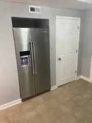 $1,800 | 1114 North Lawler Avenue, Unit 2, Chicago, IL 60651