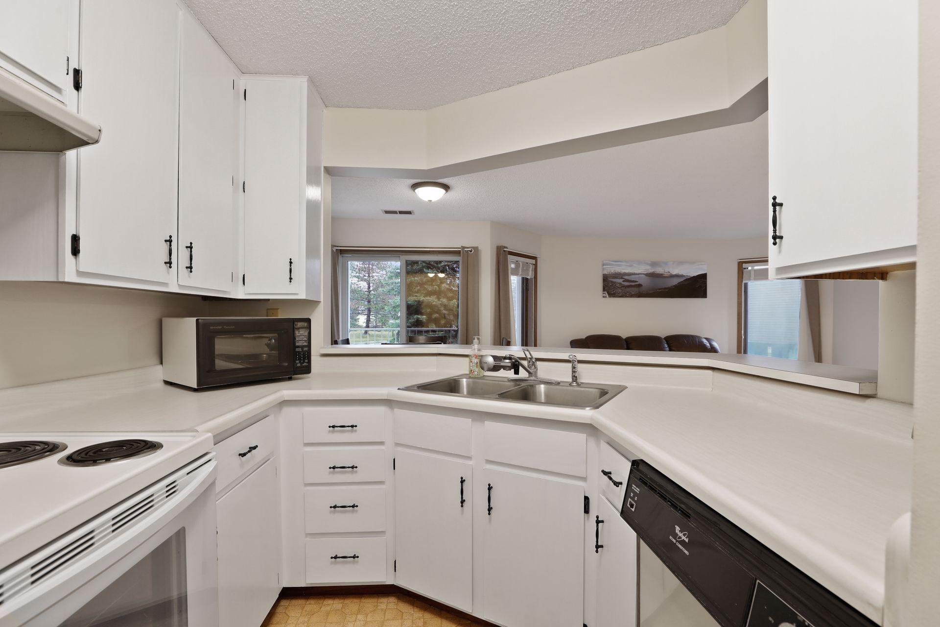 750 County Rd F West, Unit C Shoreview, MN 55126 - Photo 14 of 36 Gallery Image 14