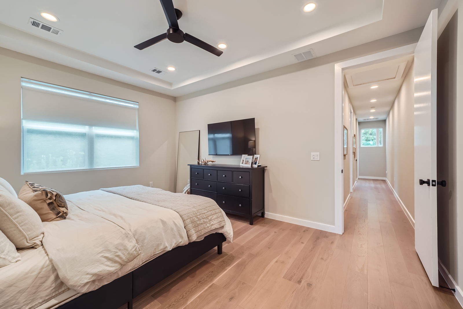 7507 Bethune Avenue, Unit B Austin, TX 78752 - Photo 11 of 23 Light and airy bedroom with views to the back yard.