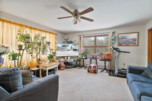 $409,000 | 77 Johnson St Ext Road, Hyde Park, VT 05655