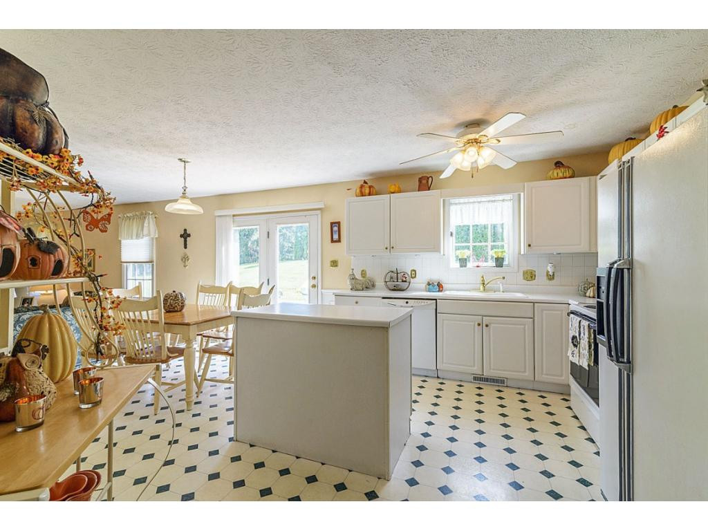 21160 Vances Mill Road Abingdon, VA 24211 - Photo 5 of 18 Photo 5