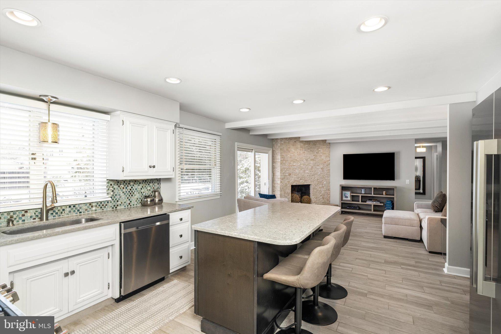 20 Azalea Way Hamilton, NJ 08690 - Photo 24 of 45