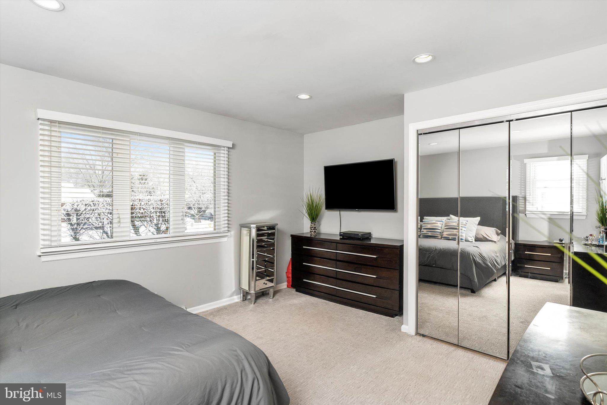 20 Azalea Way Hamilton, NJ 08690 - Photo 30 of 45