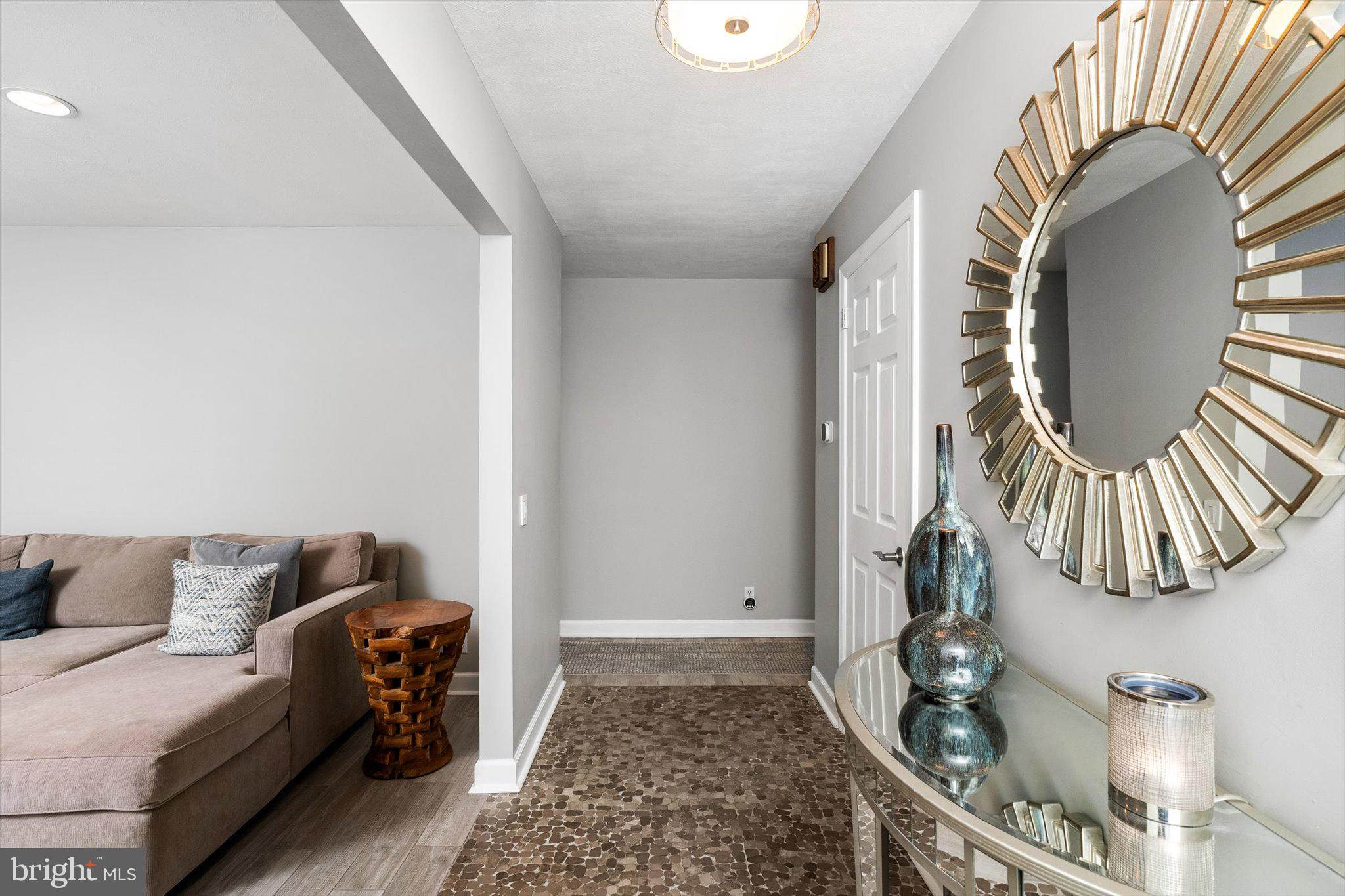 20 Azalea Way Hamilton, NJ 08690 - Photo 5 of 45