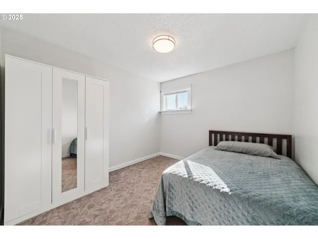 $269,900 | 1302 Northeast Hogan Drive, Unit 169, Gresham, OR 97030