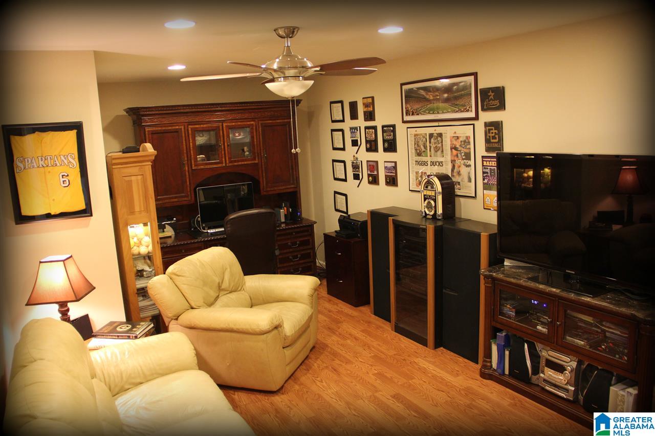 925 6th Way, Unit 3 Pleasant Grove, AL 35127 - Photo 11 of 26