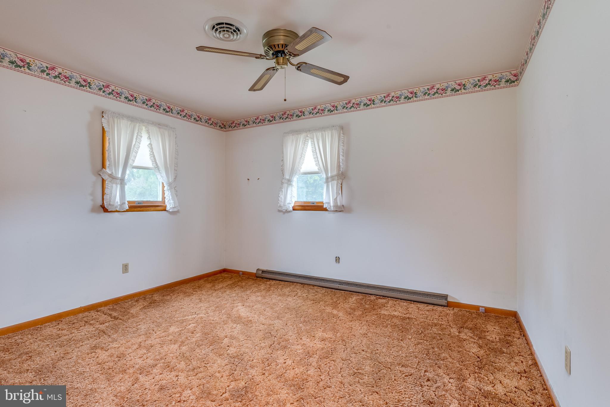 3561 Old Leetown Pike Ranson, WV 25438 - Photo 33 of 52