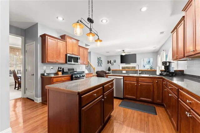 $399,999 | 725 Larry Lane, Winder, GA 30680