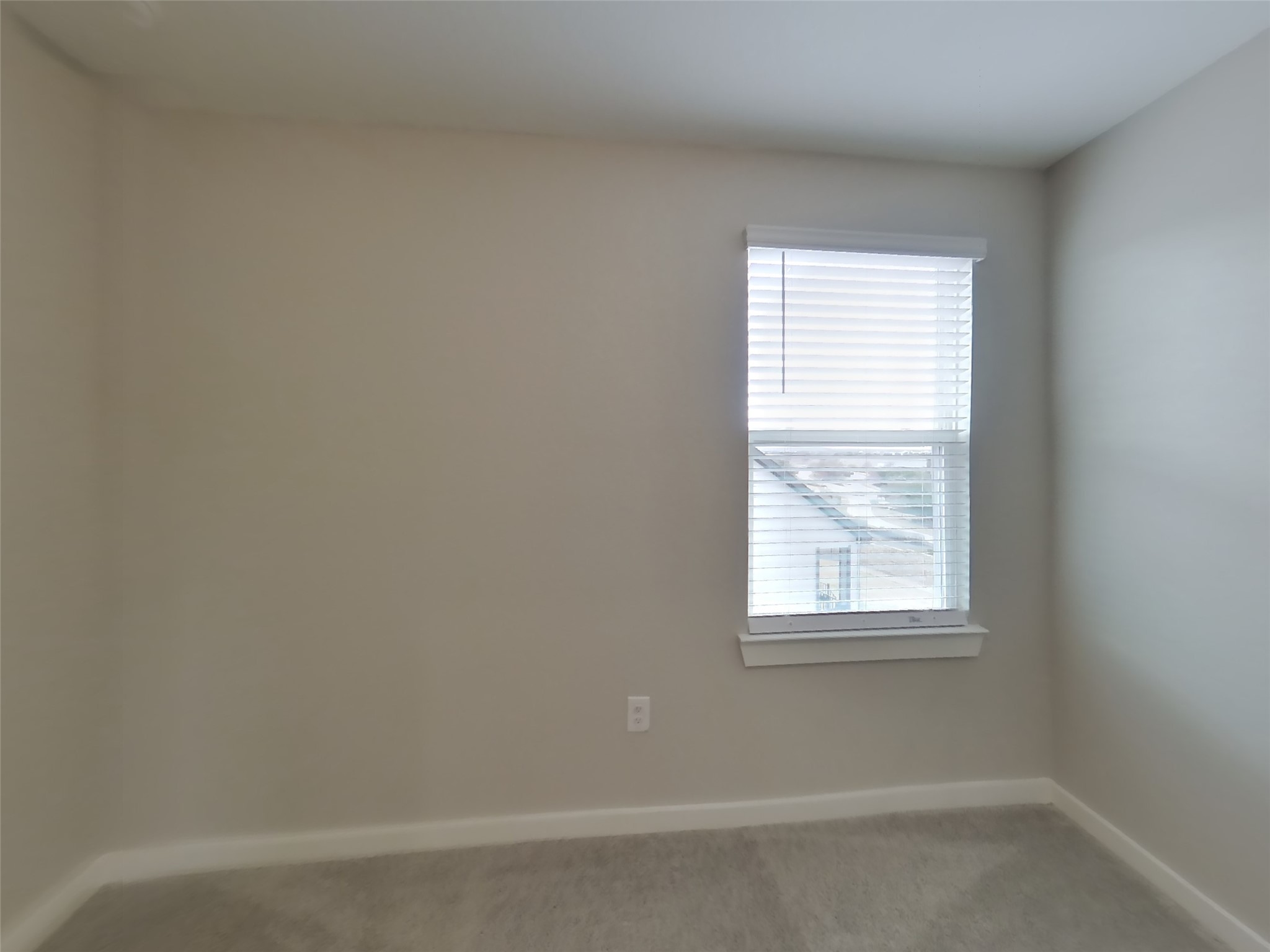 509 Raglands Road Leander, TX 78641 - Photo 12 of 18 an empty room with a window