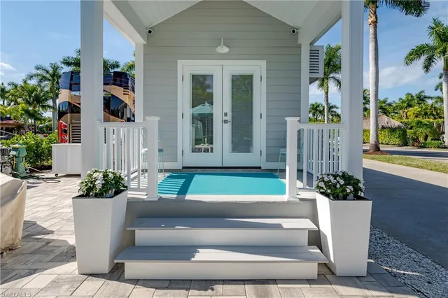 $492,500 | 13598 Snapper Lane, Naples, FL 34114