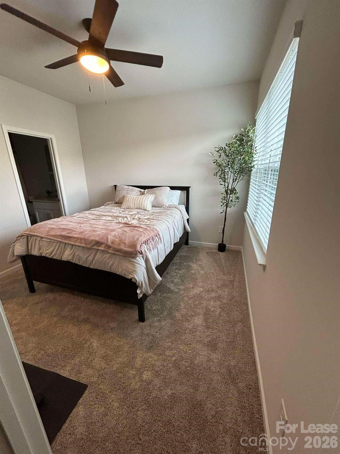 6021 Caprera Way Charlotte, NC 28269 - Photo 9 of 11